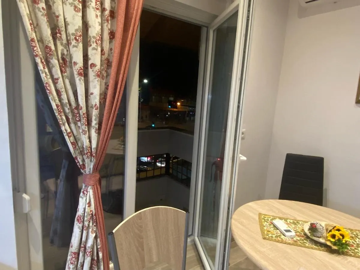 Apartamento Guest House Endri Tirana Albania